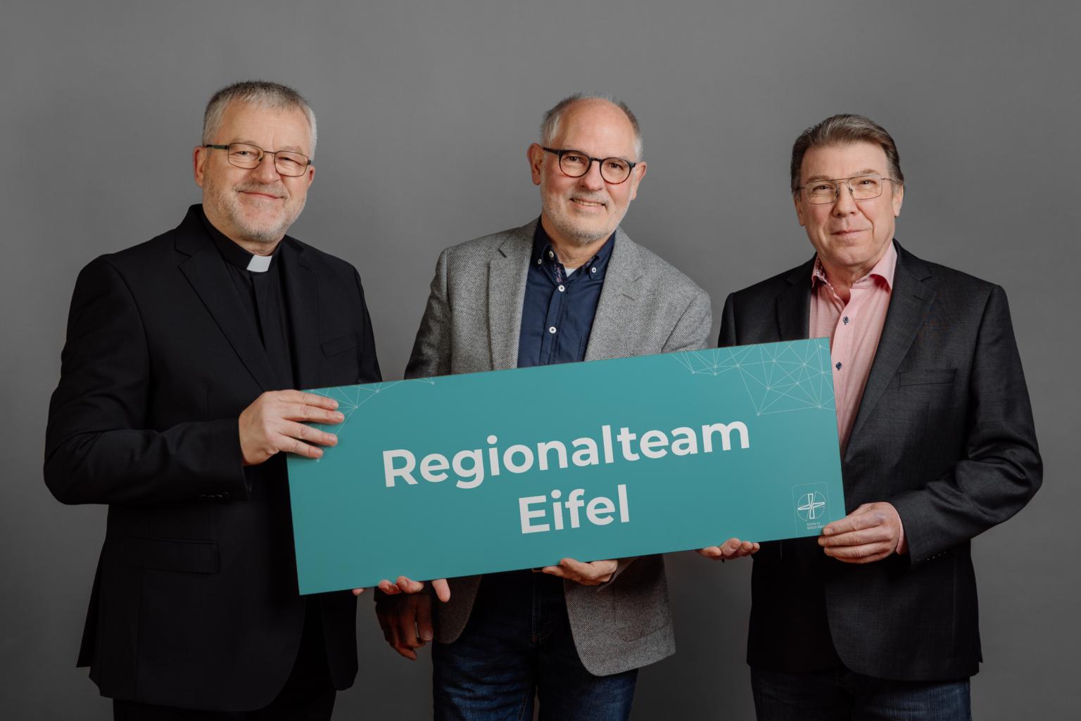 Regionalteam Eifel: (v.l.) Regionalvikar Pater Wieslaw Kaczor SDS, Georg Nilles, Erich Dederichs (c) Bistum Aachen - Martin Braun